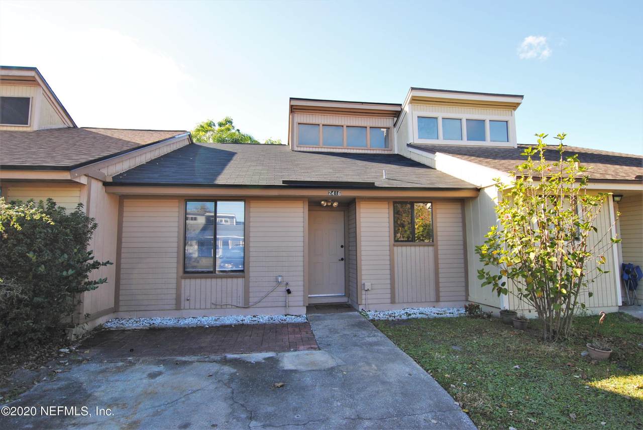 2416 Seabury Pl - Photo 1