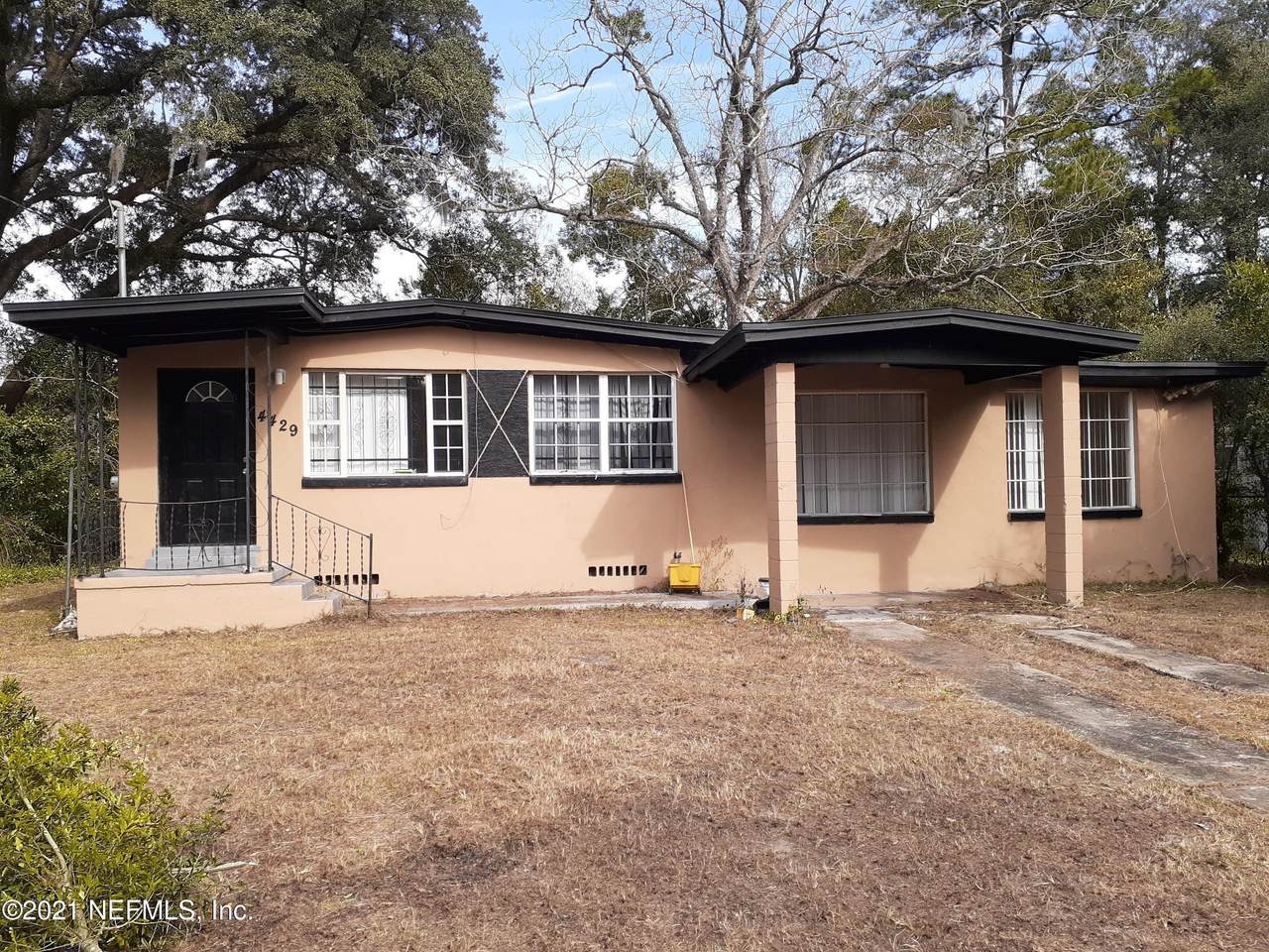 4429 Trenton Dr - Photo 1