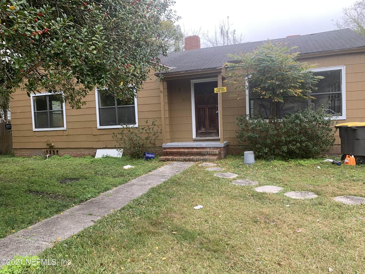 4529 Blount Ave - Photo 1