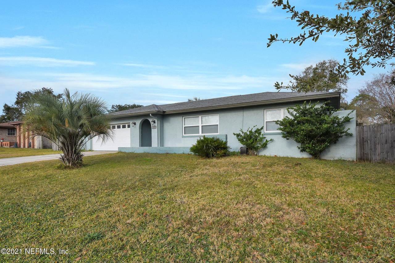 5522 Rainey Ave - Photo 1