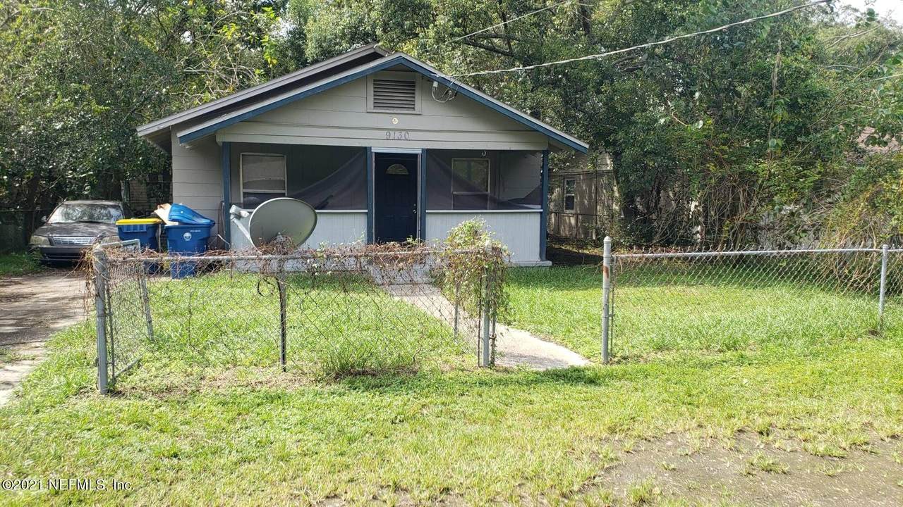 9130 Jefferson Ave - Photo 1