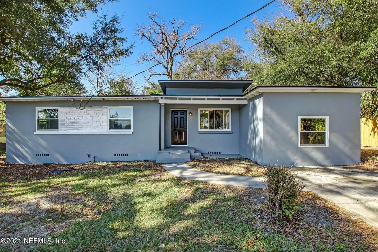 1012 Crestdale St - Photo 1