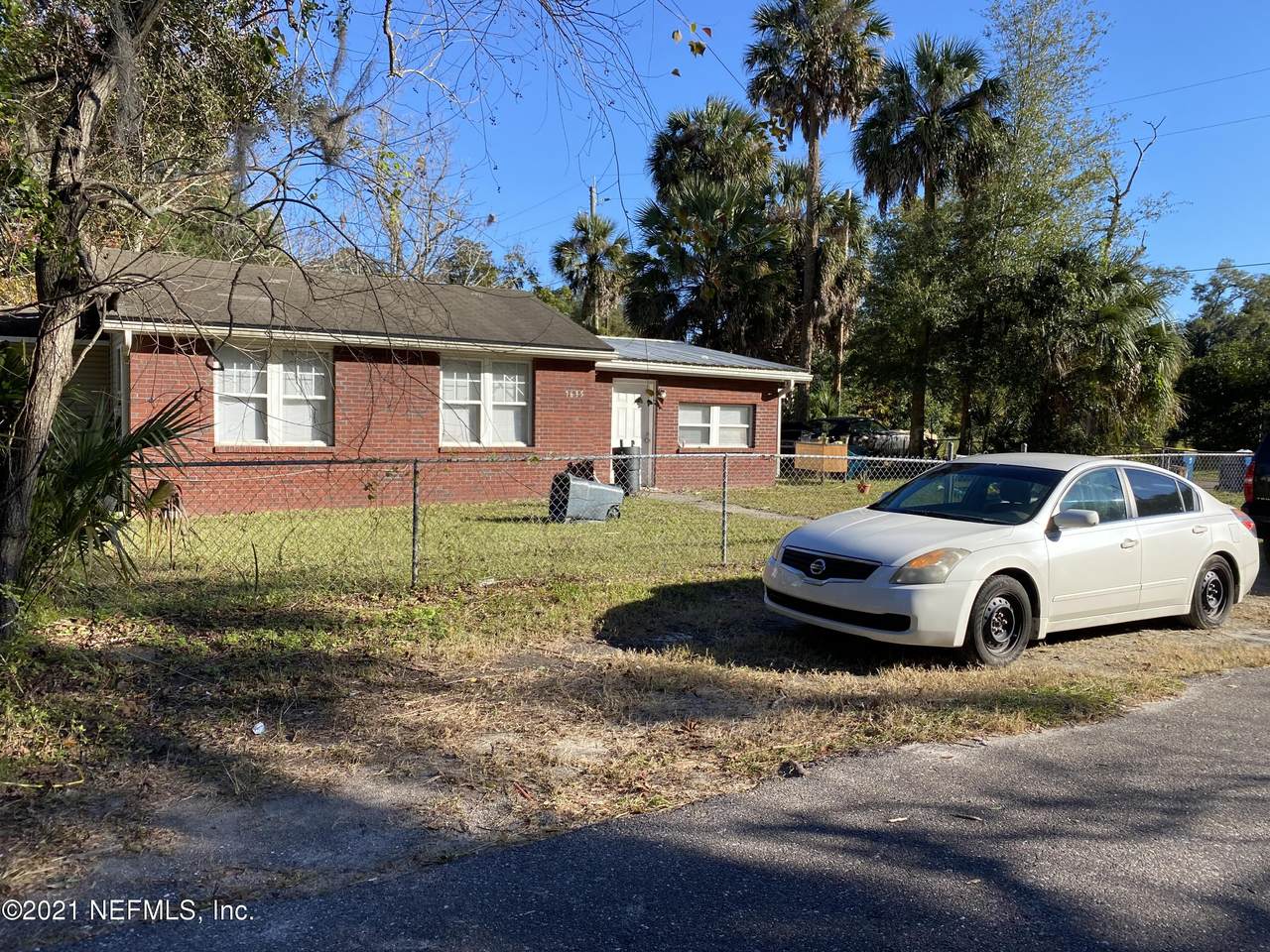 7635 Pickett St - Photo 1