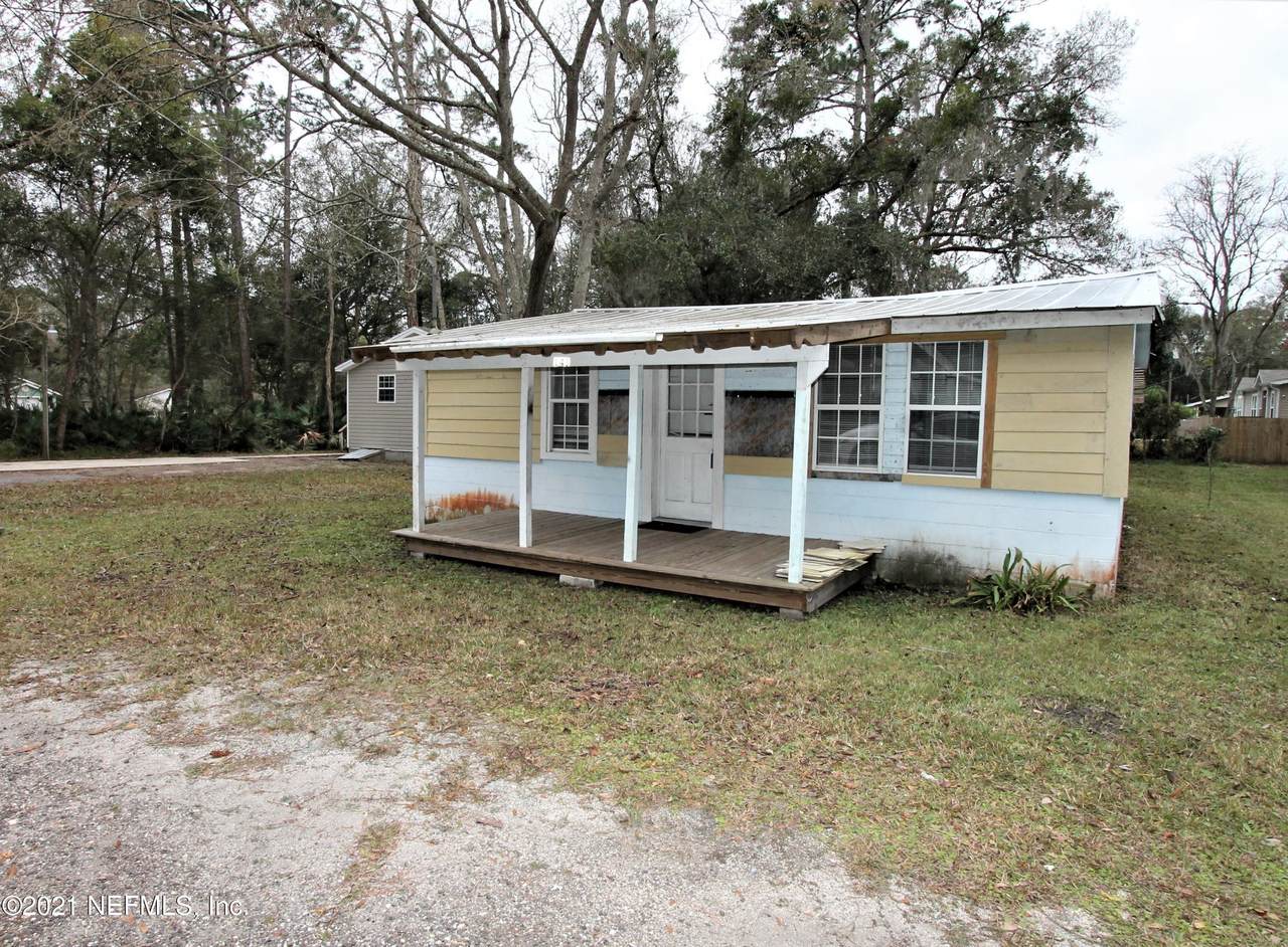 143 Smith St - Photo 1