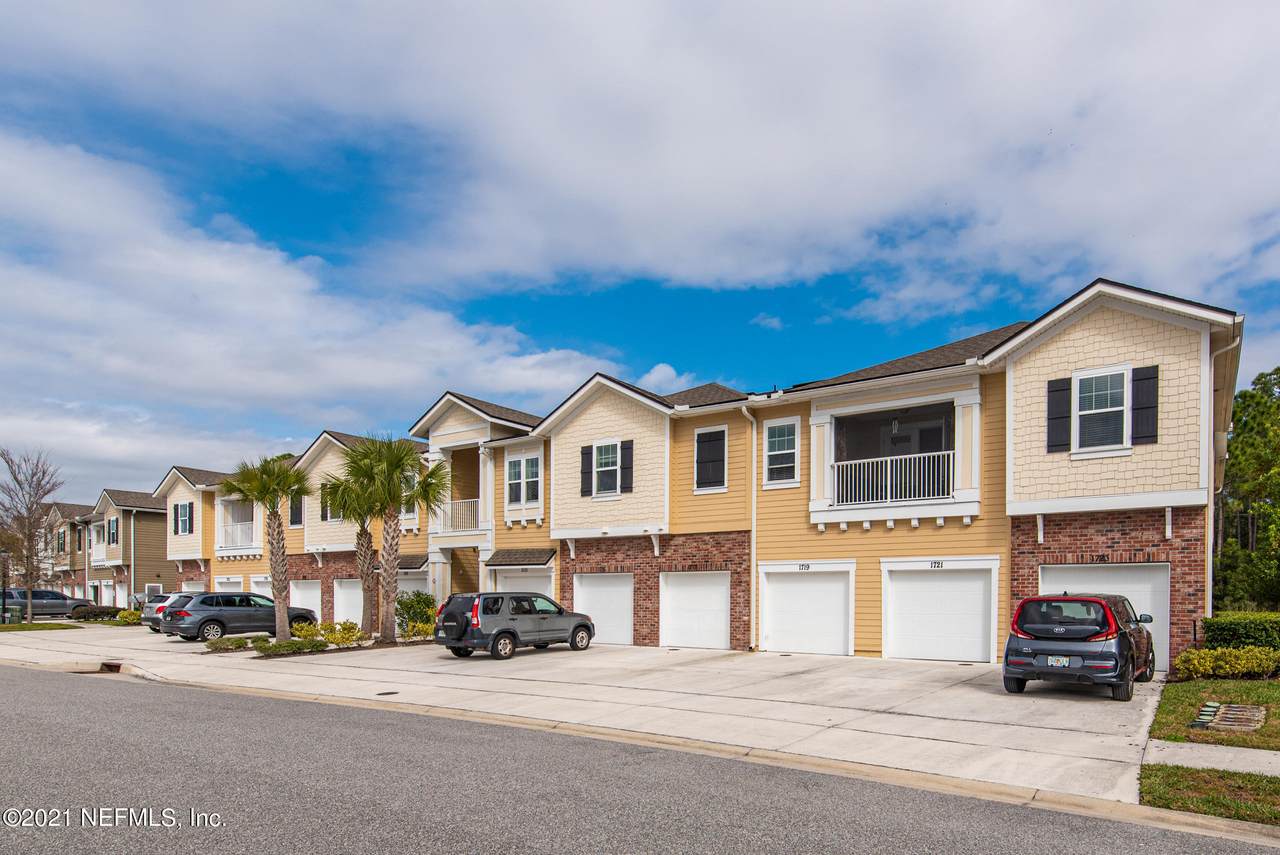 1717 Golden Lake Loop - Photo 1