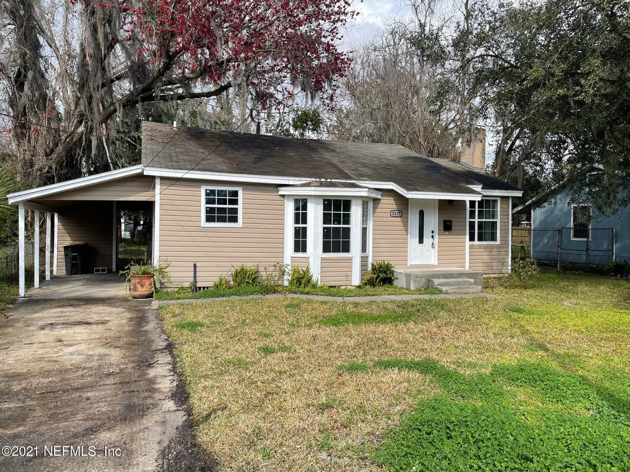 5217 Appleton Ave - Photo 1