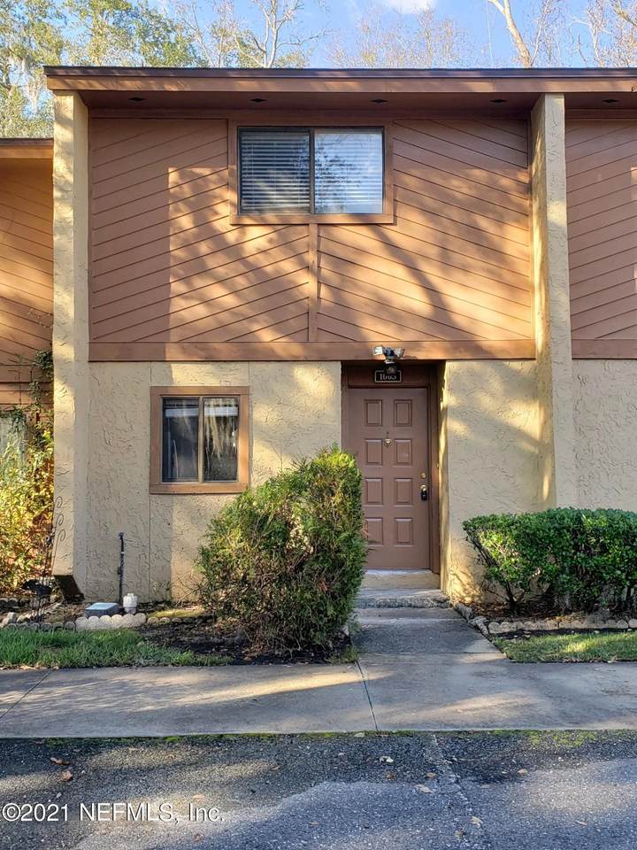 85 Debarry Ave - Photo 1