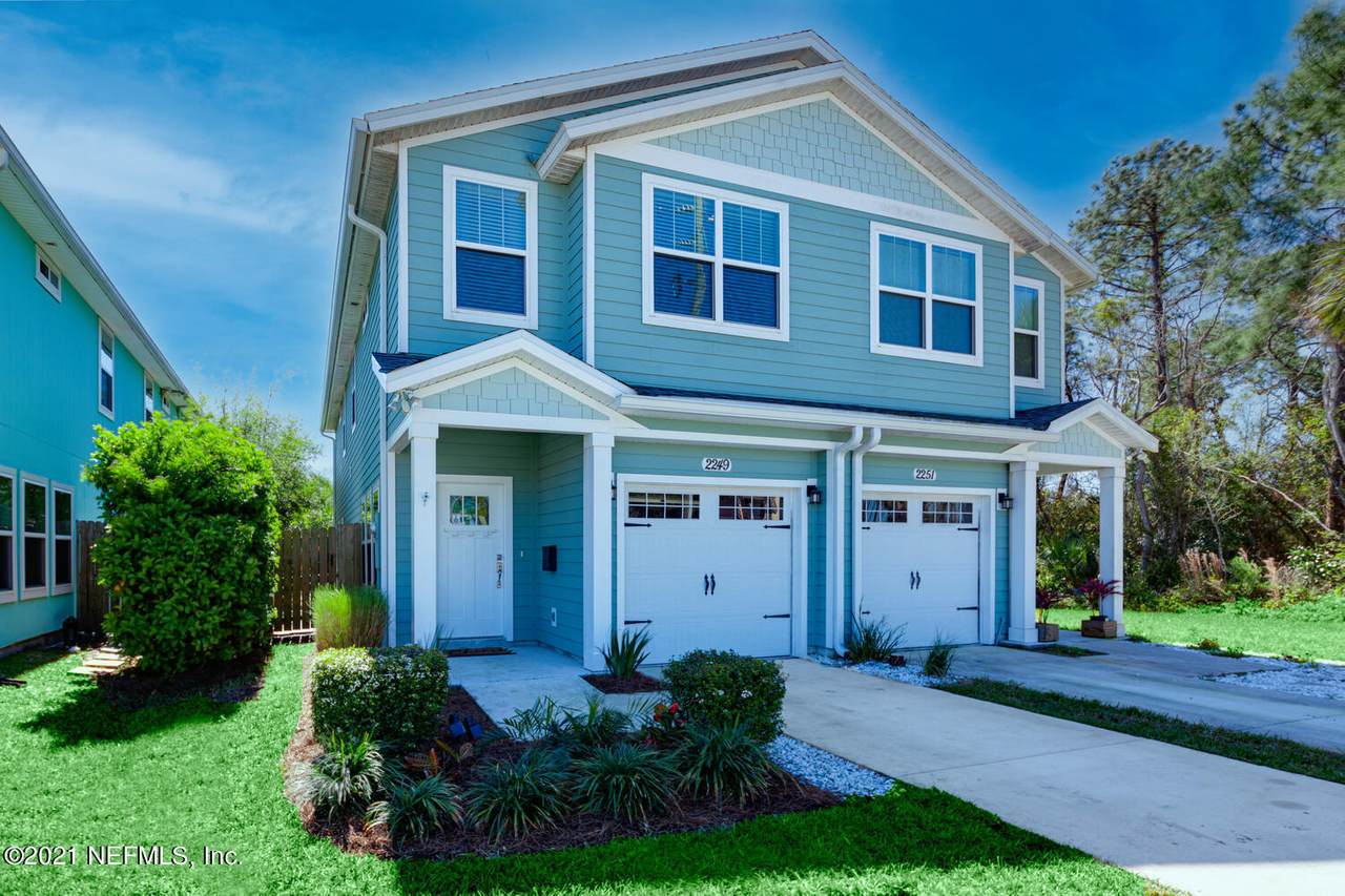 2249 Pine Pl - Photo 1