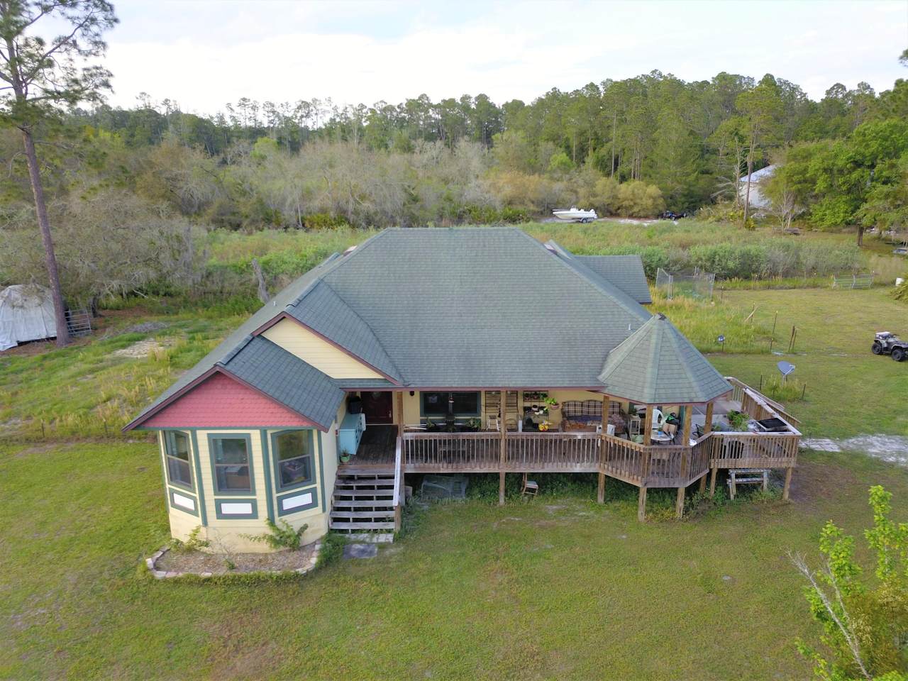 224 Royal Ave - Photo 1