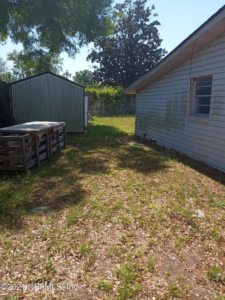 286 Gano Ave - Photo 1