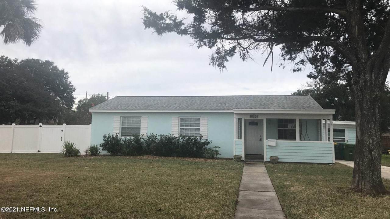 804 18TH Ave - Photo 1