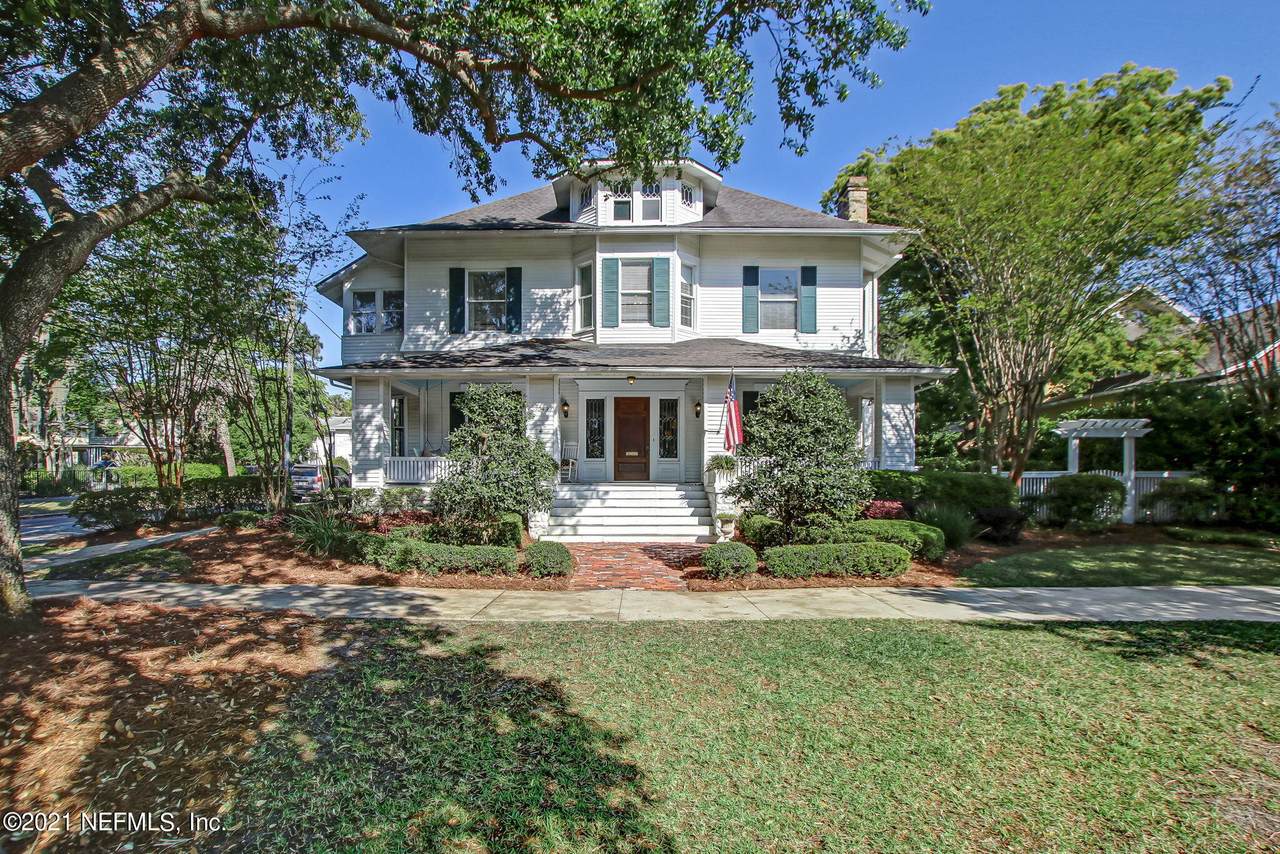 3043 St Johns Ave - Photo 1