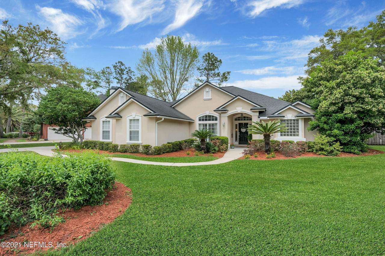 192 Edgewater Branch Dr - Photo 1