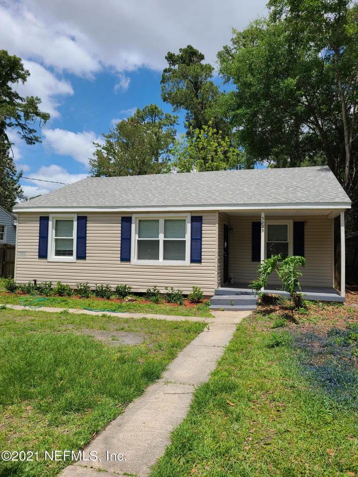 5239 Cruz Rd - Photo 1