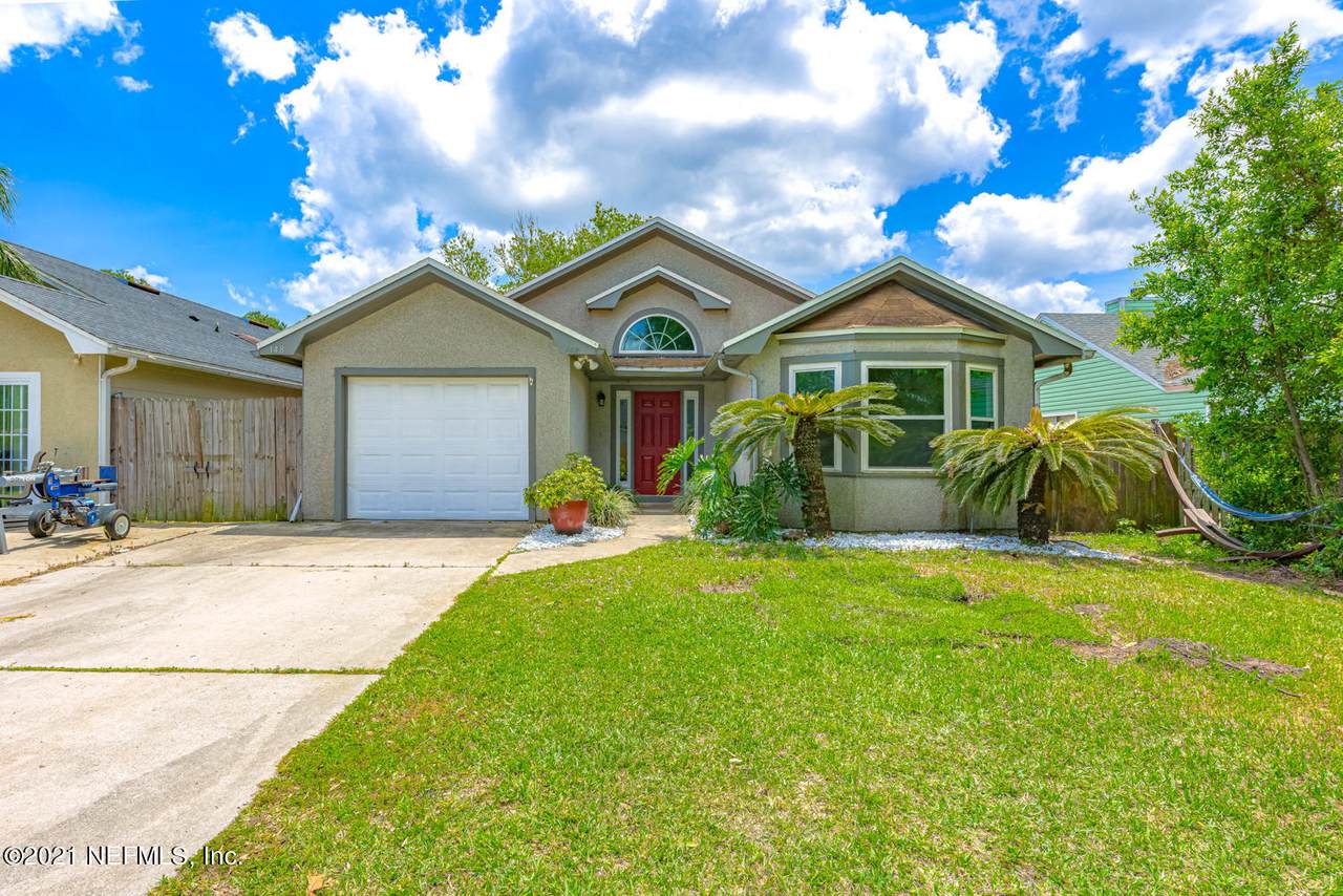 148 El Dorado Way - Photo 1