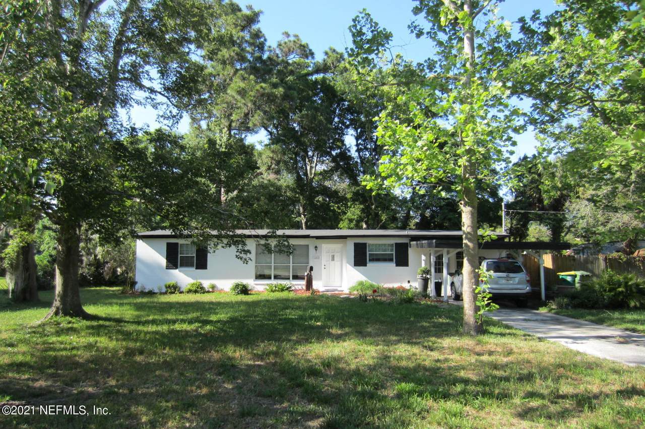 1837 Birchwood Rd - Photo 1