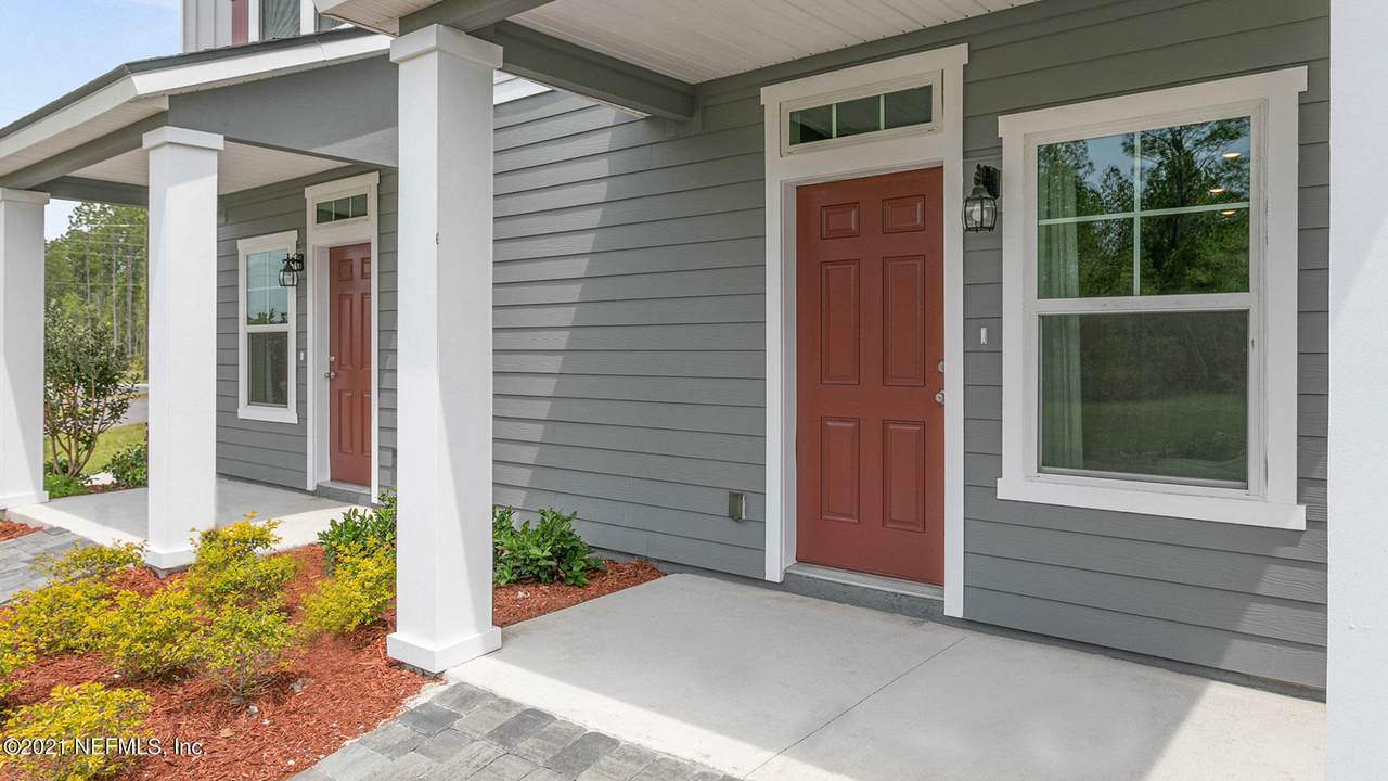 75490 Harvester St - Photo 1