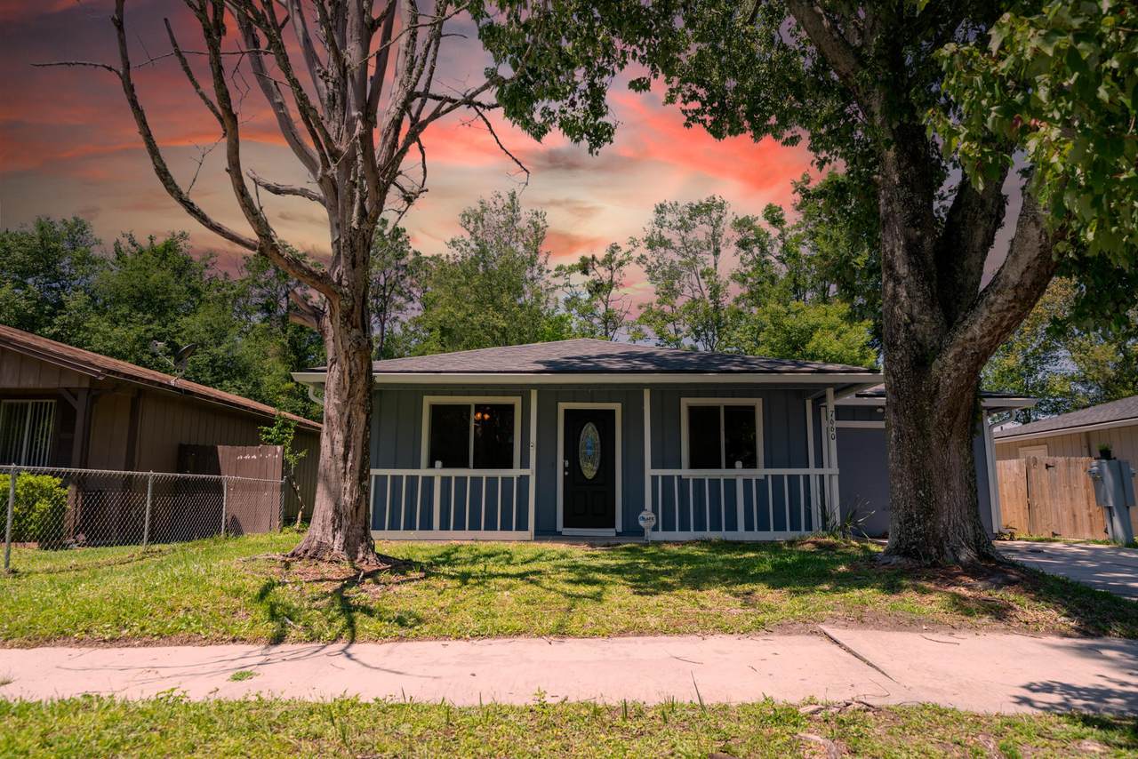 7660 Club Duclay Dr - Photo 1