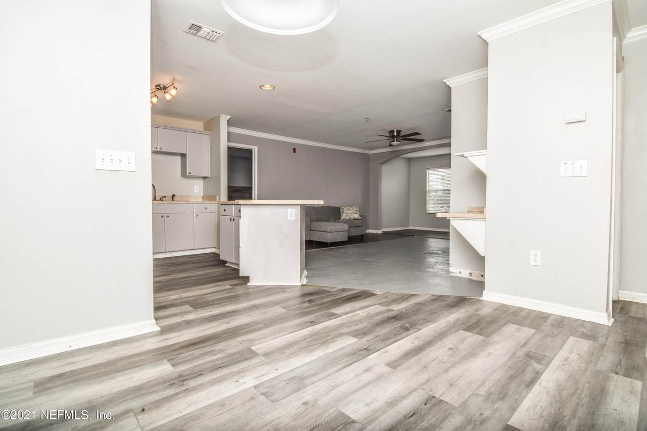 3591 Kernan Blvd - Photo 1