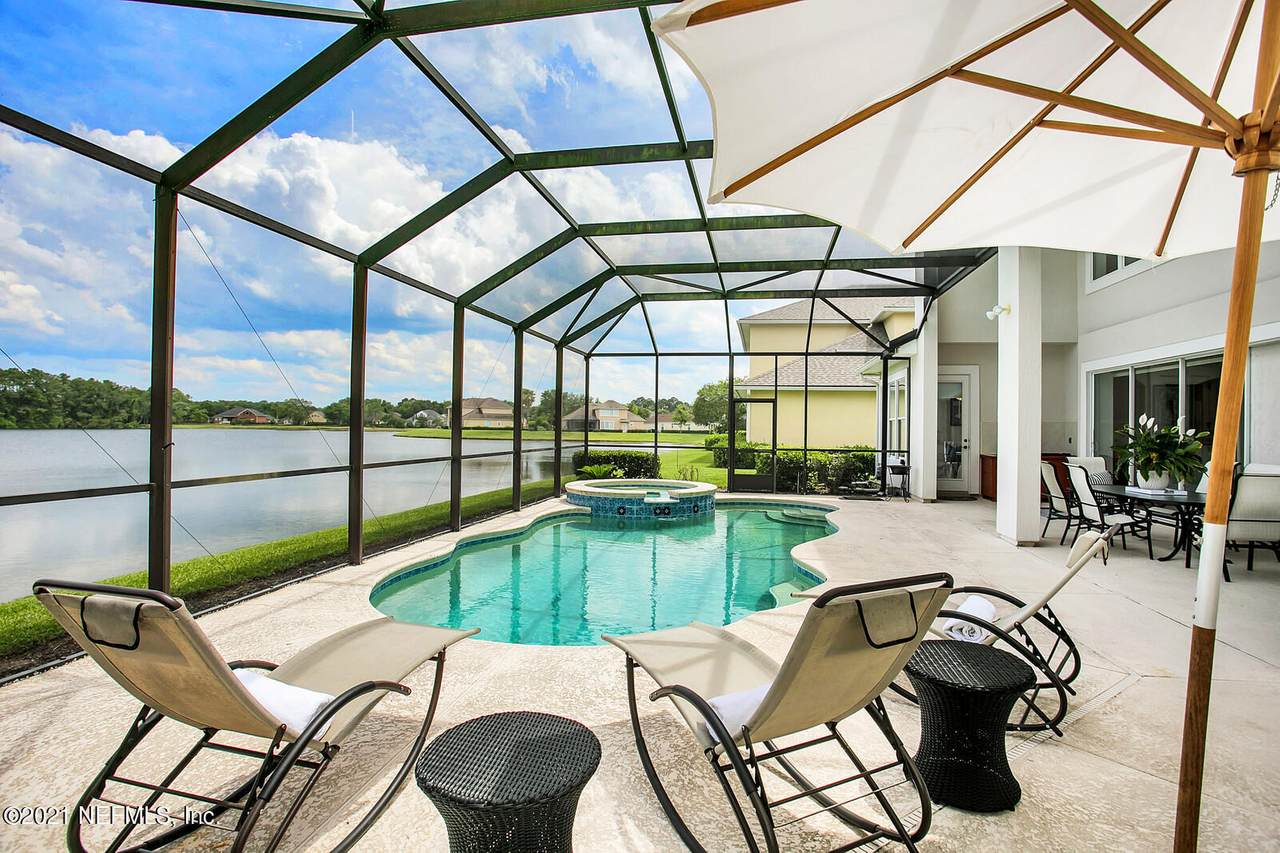 9953 Watermark Ln - Photo 1