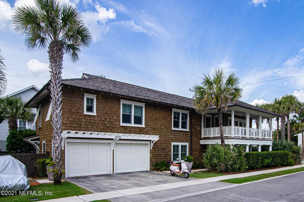 698 Beach Ave - Photo 1