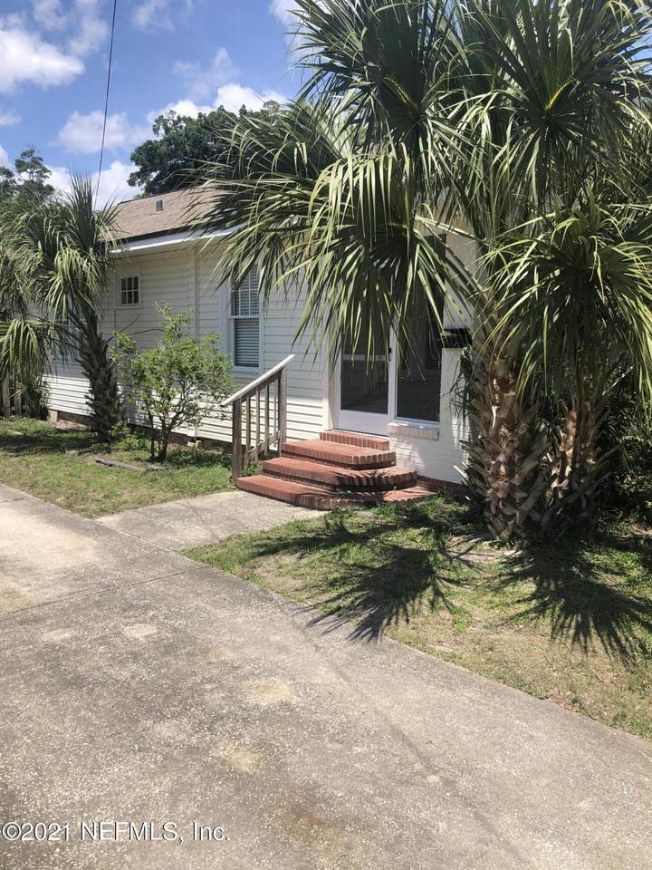 2068 Camden Ave - Photo 1