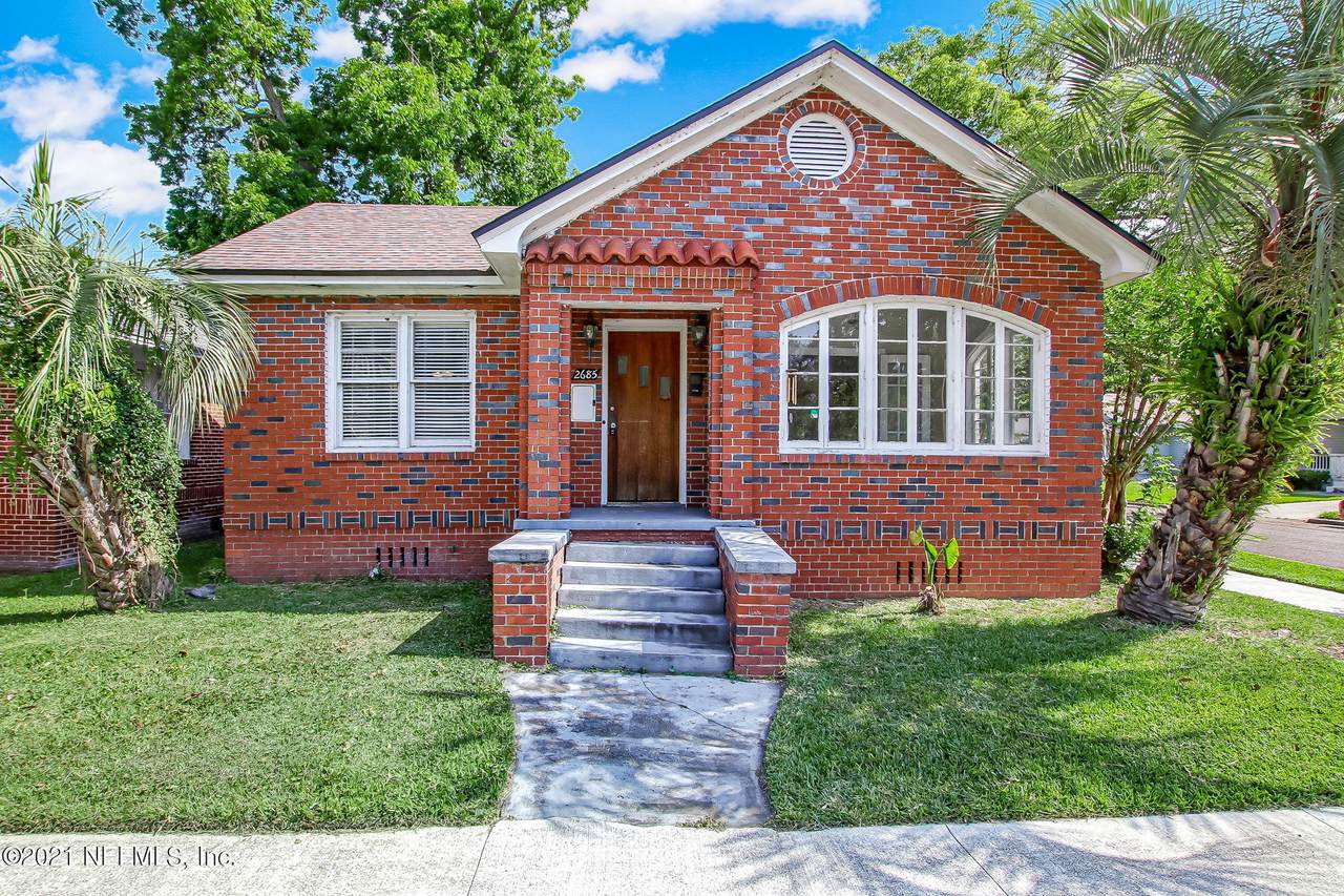 2685 Dellwood Ave - Photo 1