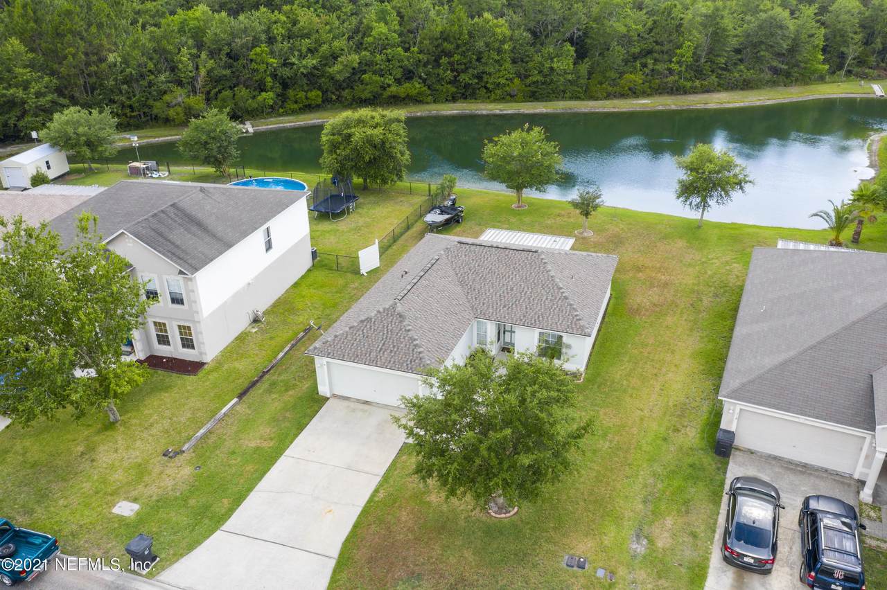 416 Islamorada Dr - Photo 1