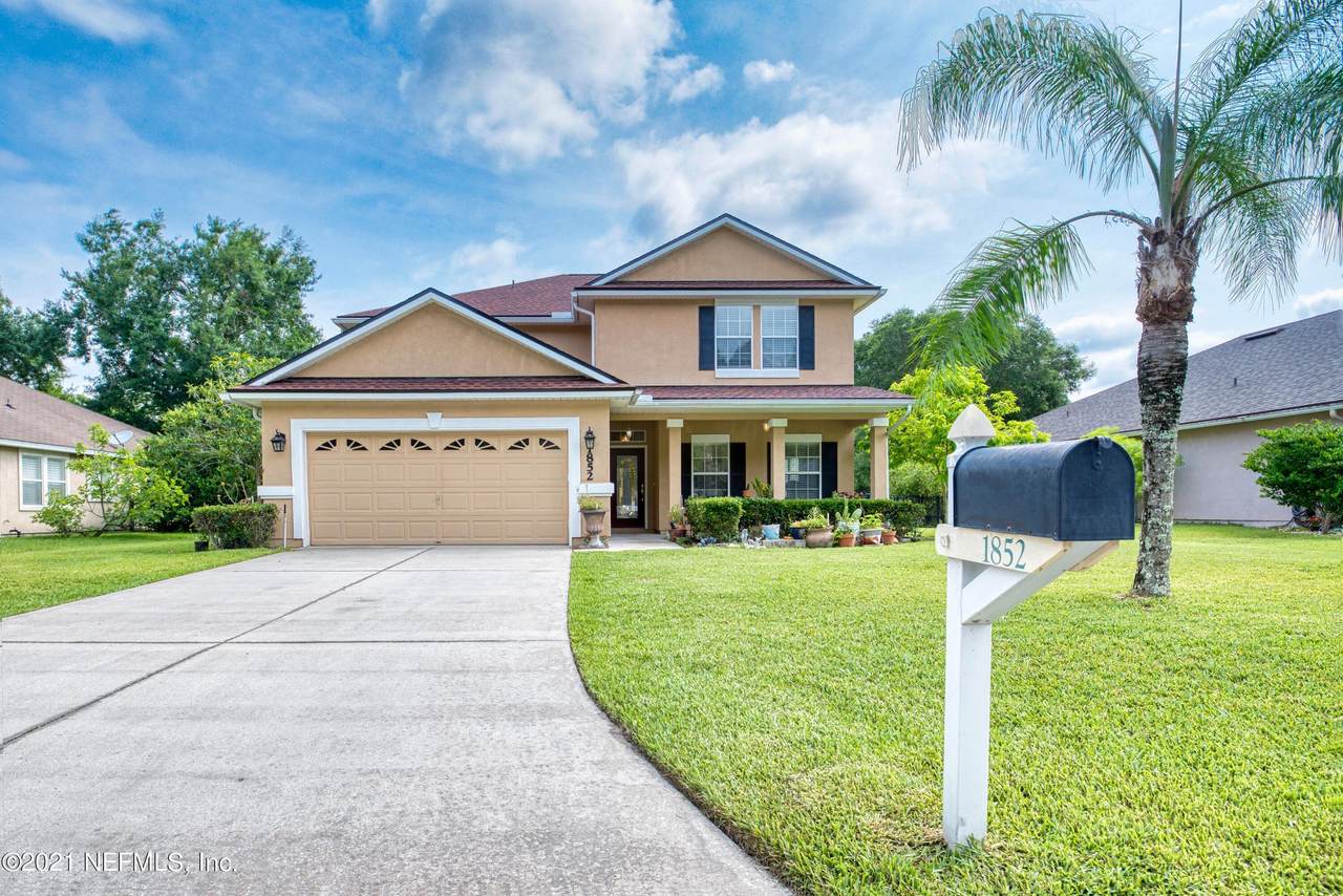 1852 Windy Way - Photo 1
