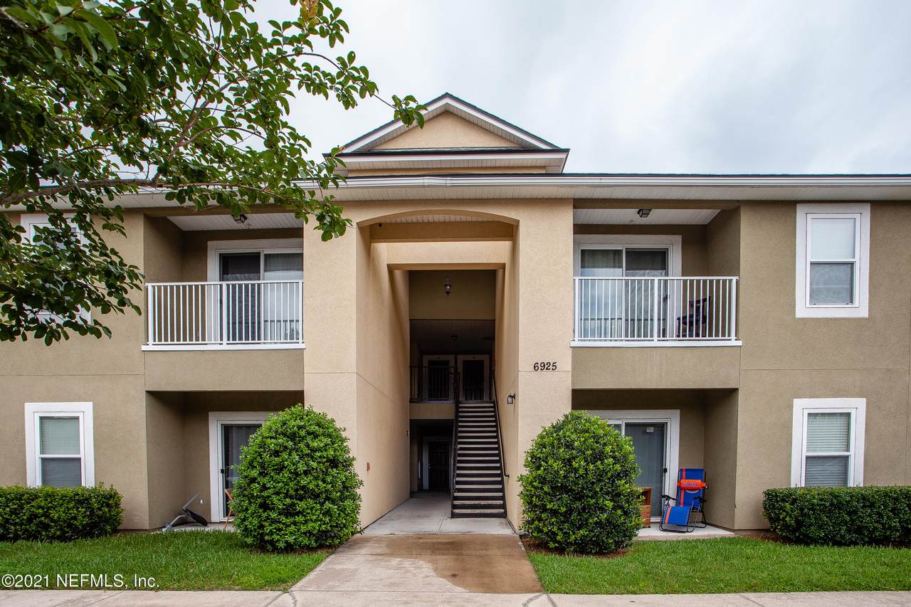 6925 Ortega Woods Dr - Photo 1