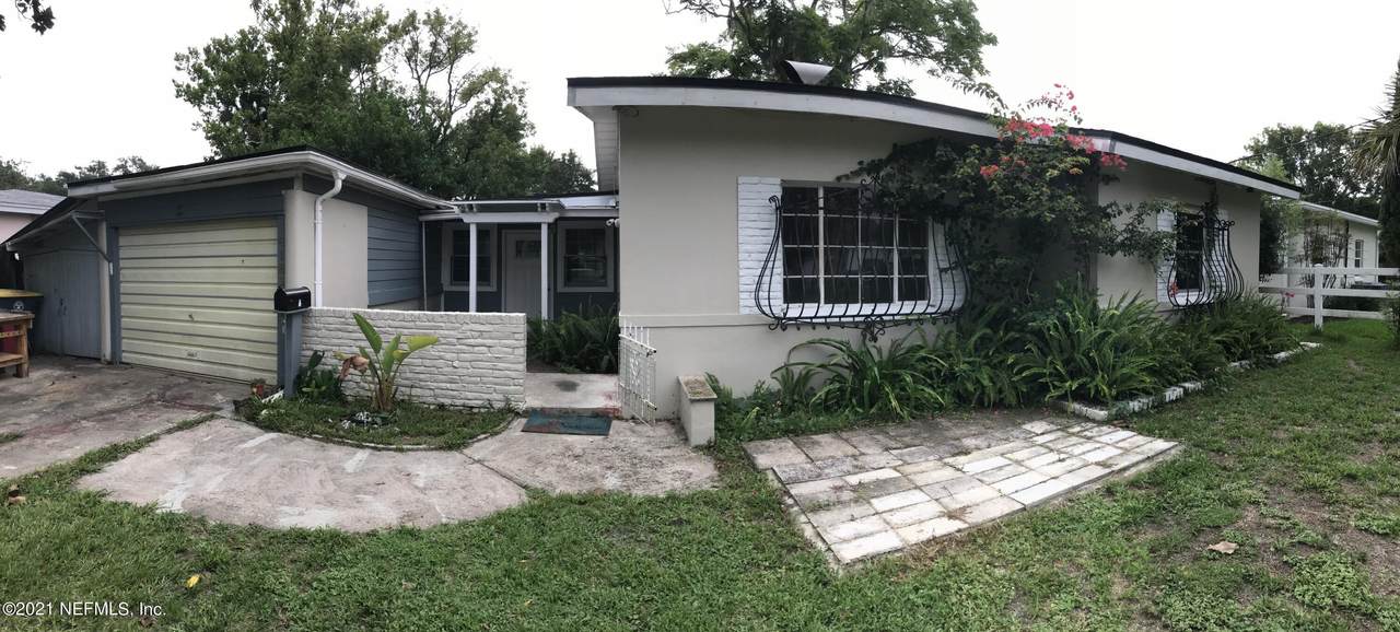 6181 Fordham Cir - Photo 1