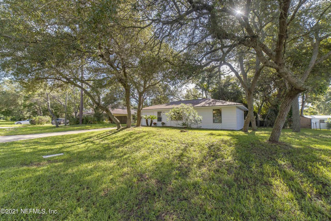 225 Cornell Rd - Photo 1