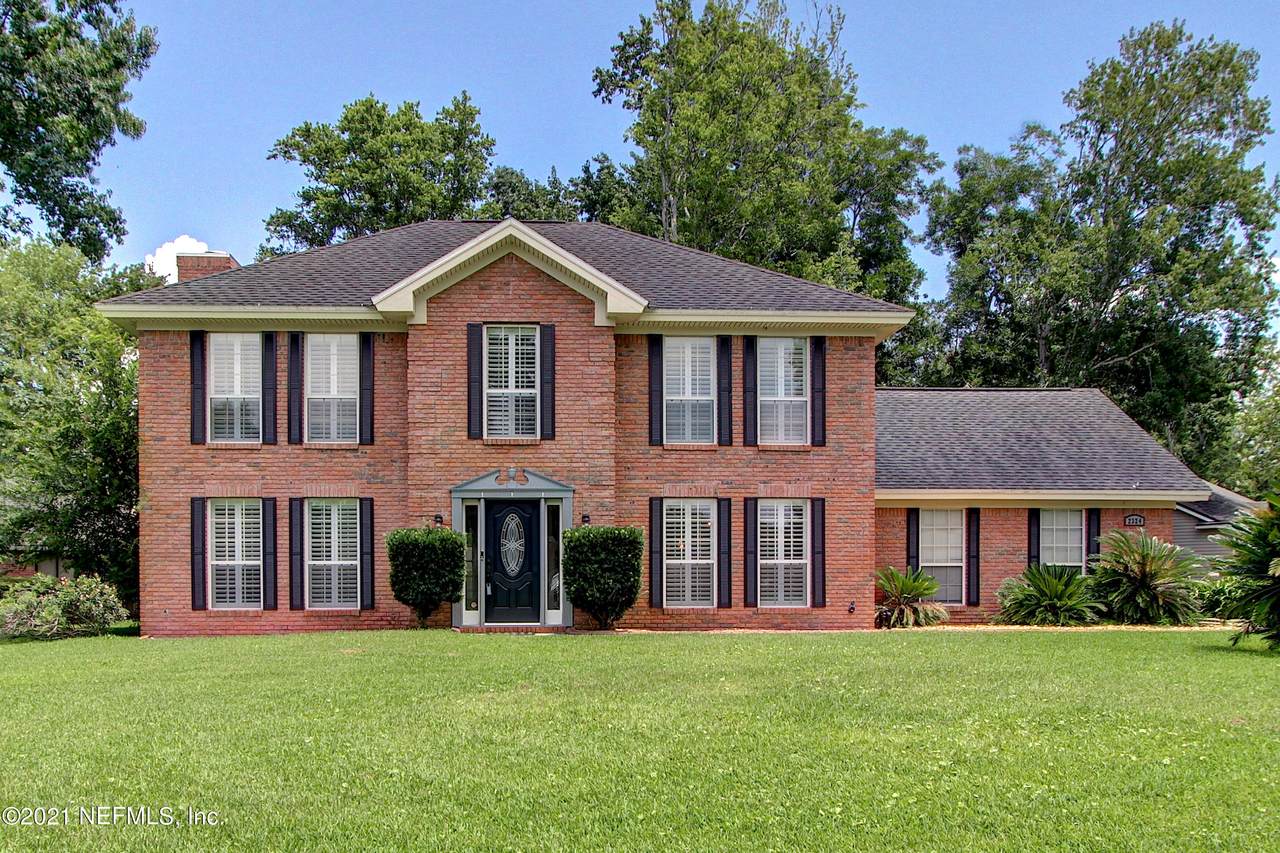 2324 Wedgewood Ct - Photo 1