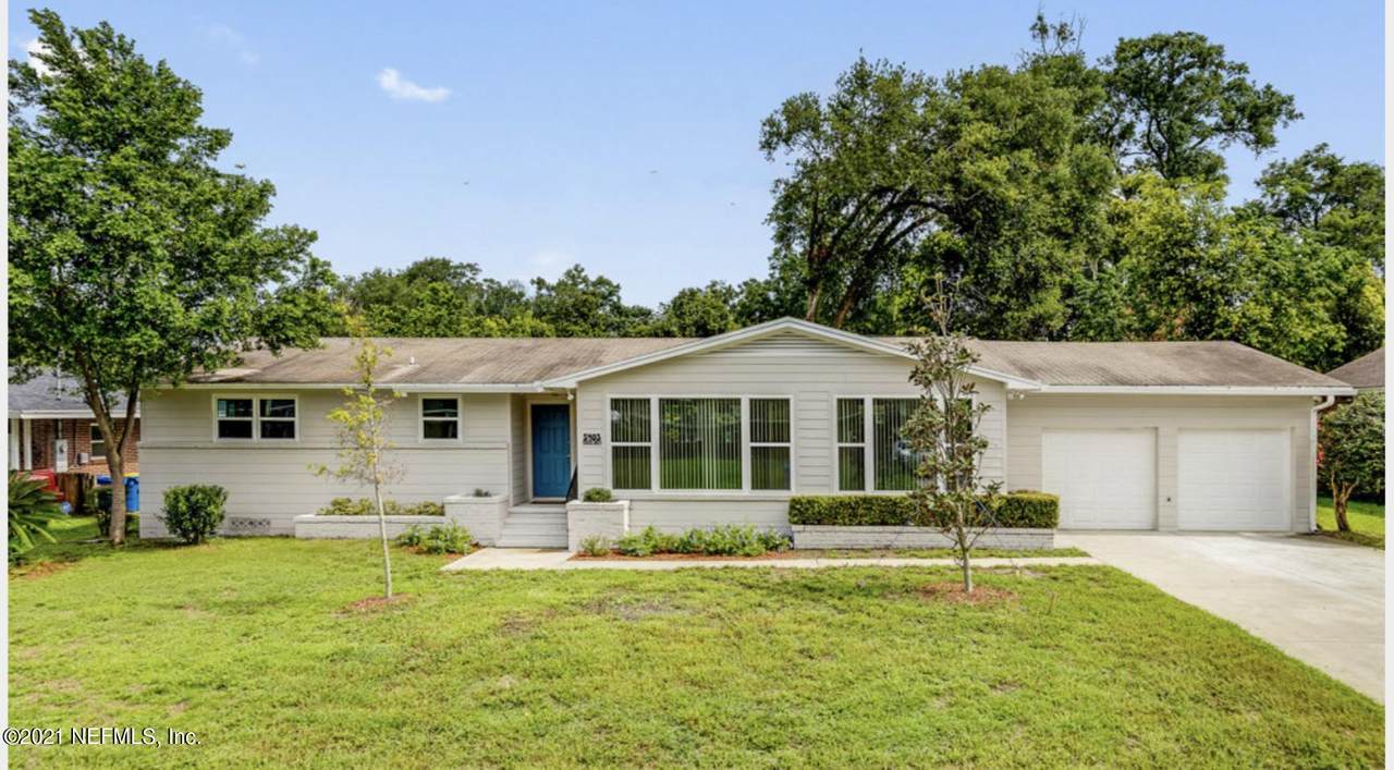 5403 Playa Way - Photo 1