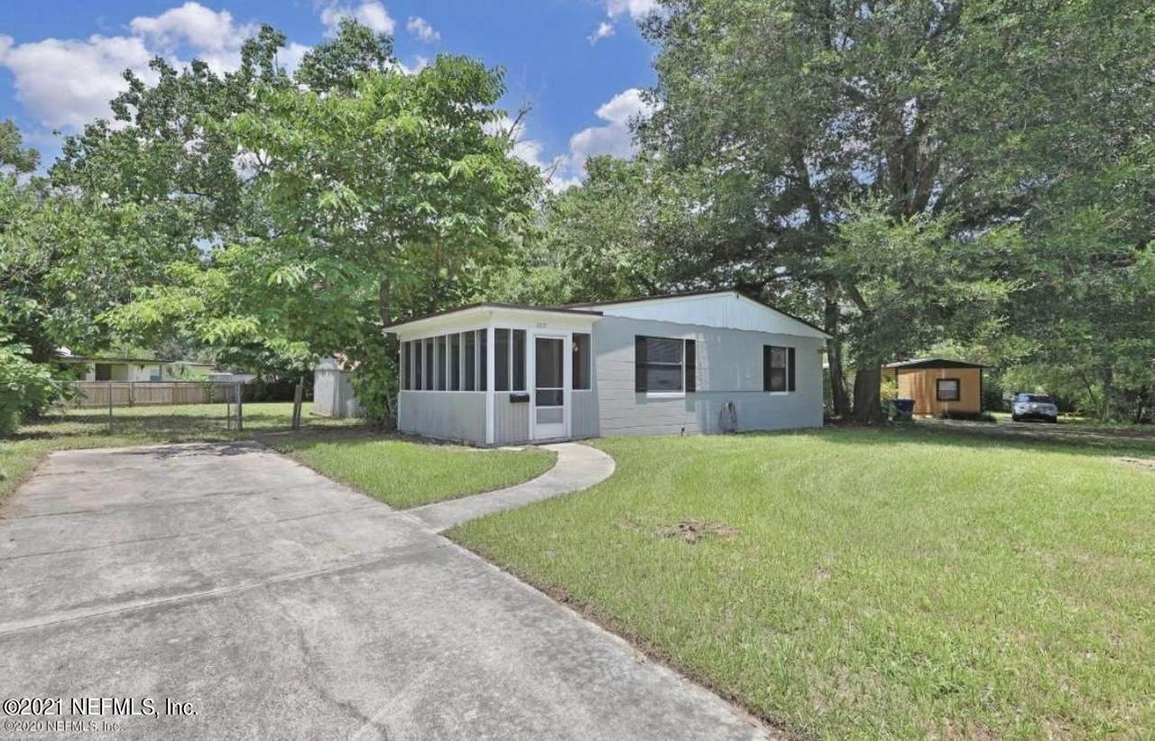 6831 Brandemere Rd - Photo 1