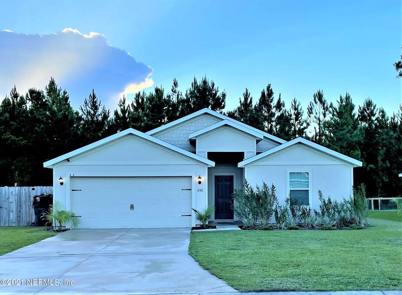 552 Islamorada Dr - Photo 1