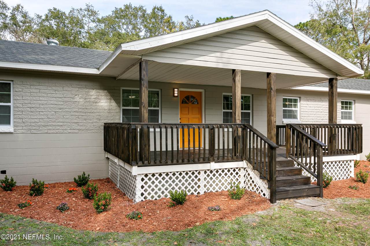 11133 Old Gainesville Rd - Photo 1