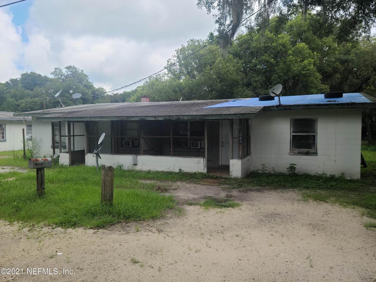 800 Randolph St - Photo 1