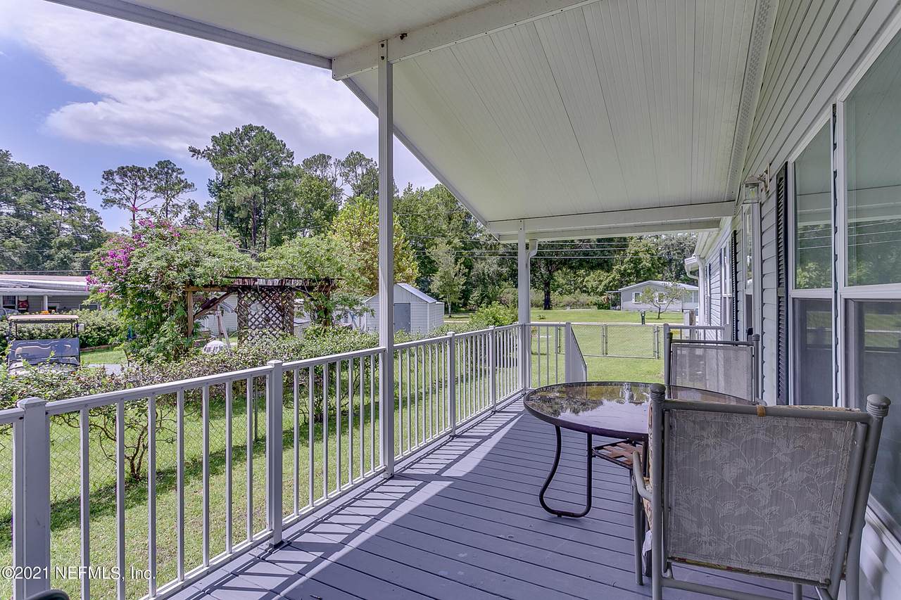 102 Cove Rd - Photo 1