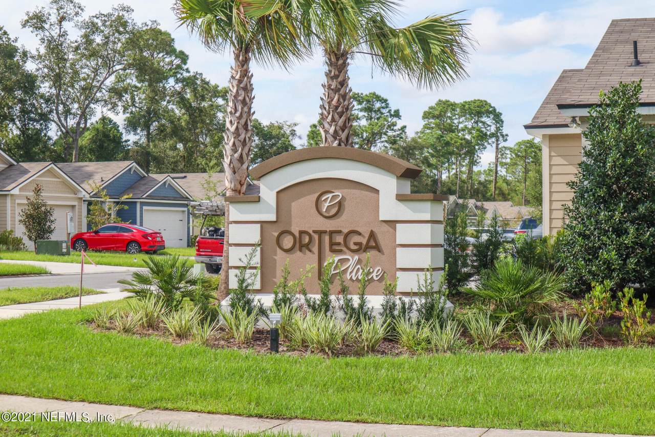 5780 Calvary Dr - Photo 1