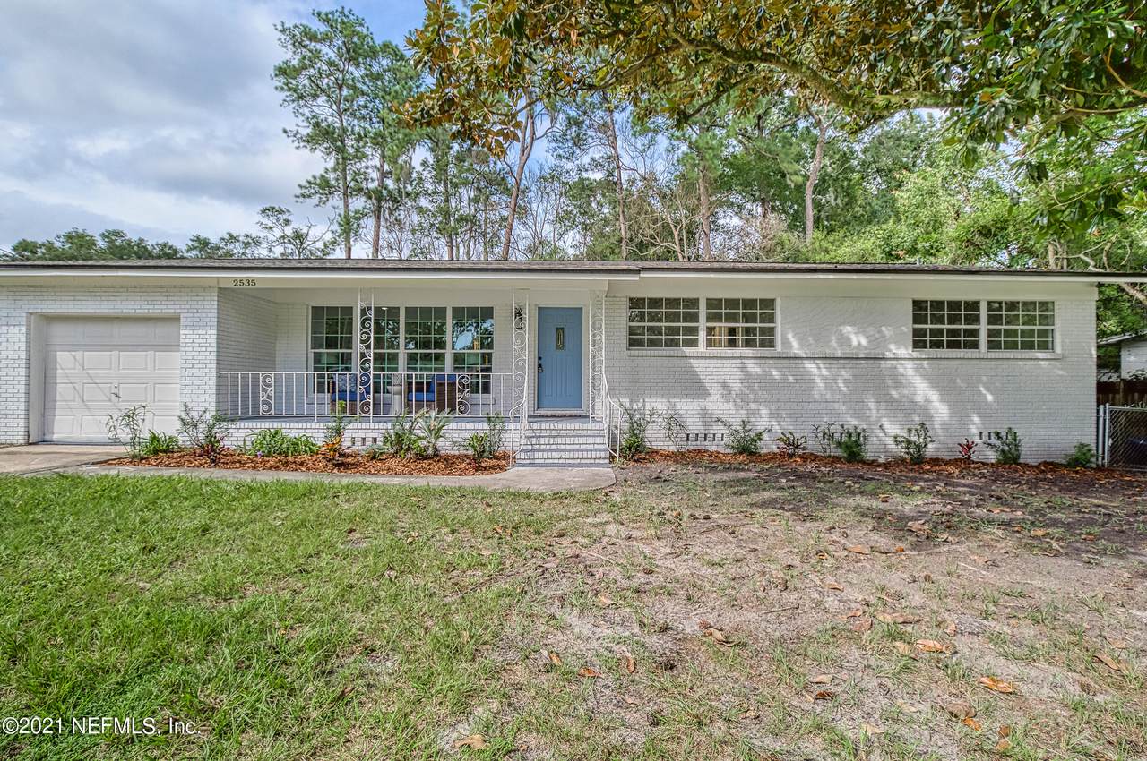 2535 Hazel Dr - Photo 1
