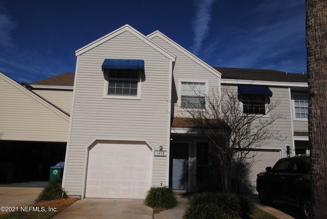 1438 Spindrift Cir - Photo 1