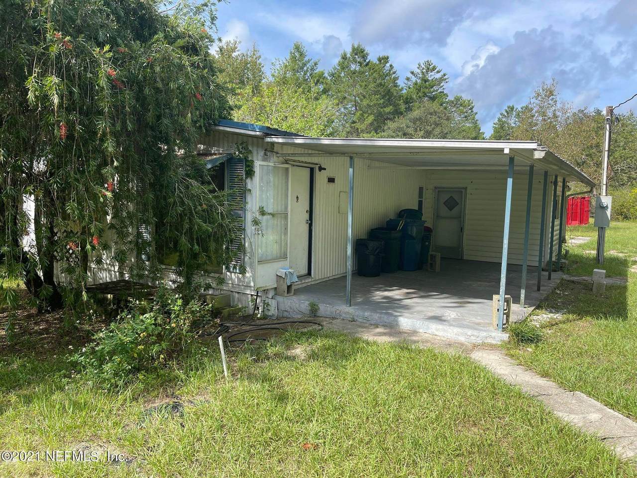 219 Norman Ave - Photo 1