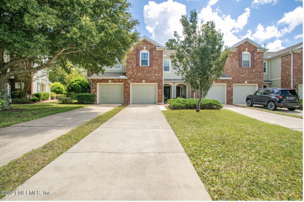 7053 Roundleaf Dr - Photo 1