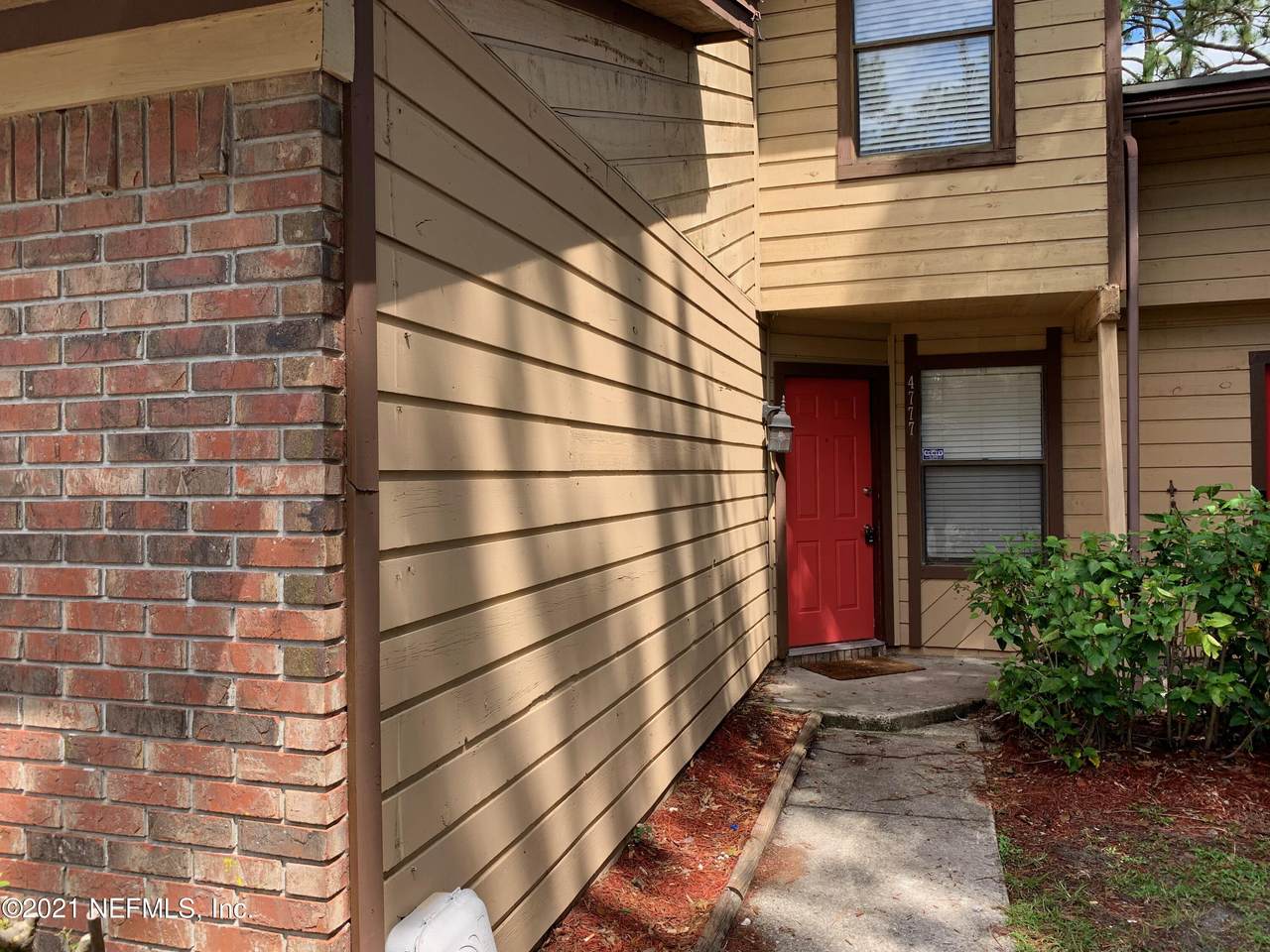 4777 Barnes Rd - Photo 1