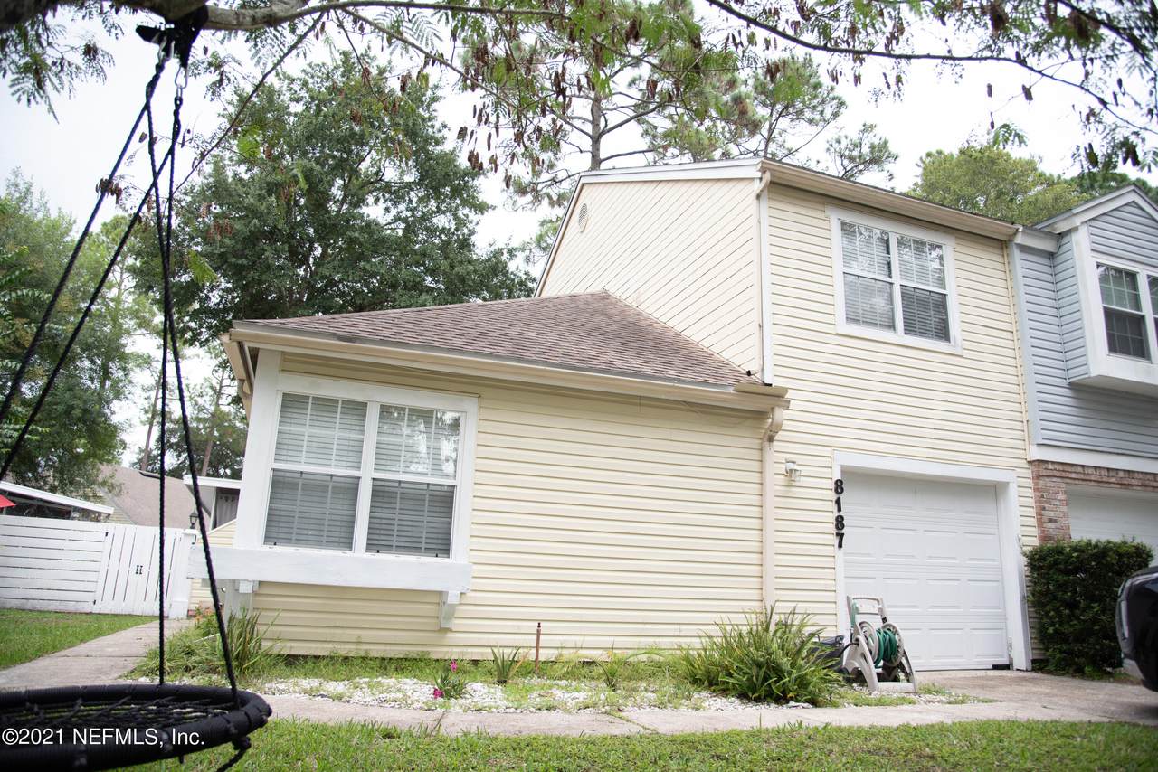 8187 Dunbarton Ct - Photo 1