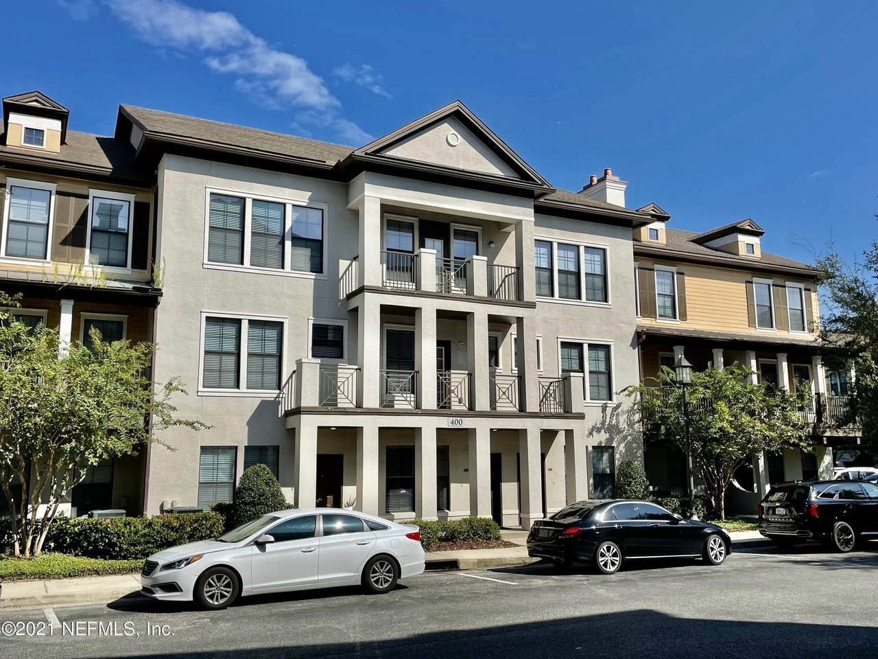 9823 Tapestry Park Cir - Photo 1