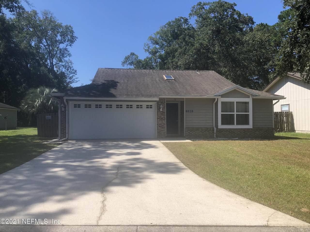 6010 Davon St - Photo 1