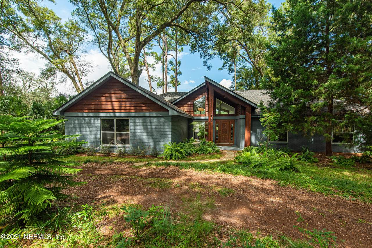 14221 Pleasant Point Ln - Photo 1