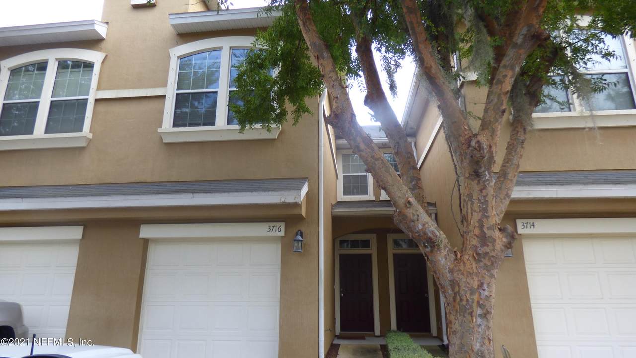 3716 American Holly Rd - Photo 1